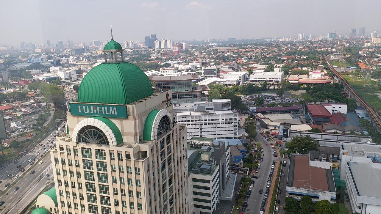 The Garden Apartment At Kuala Lumpur Petaling Jaya Exteriör bild